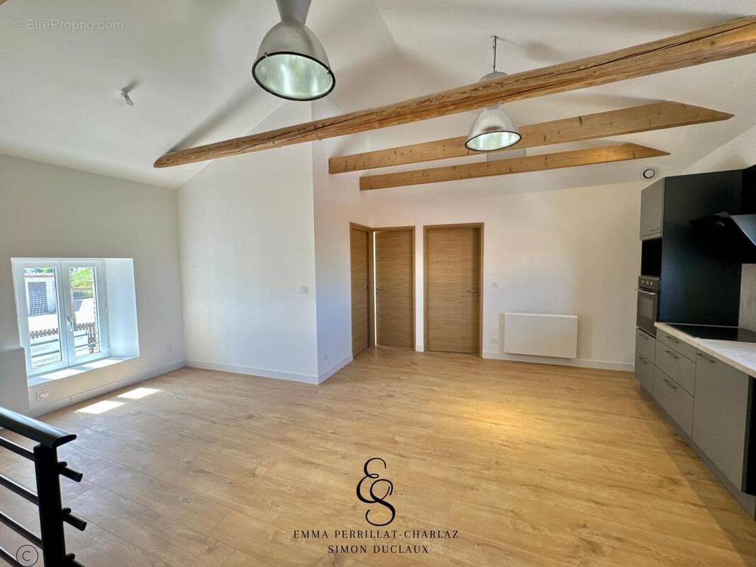 Photo 1 - Appartement à SAINT-BONNET-LE-FROID