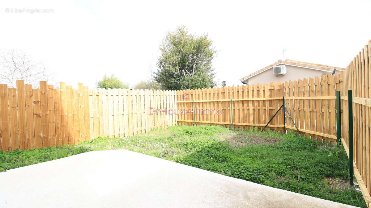 Appartement à SABLONS