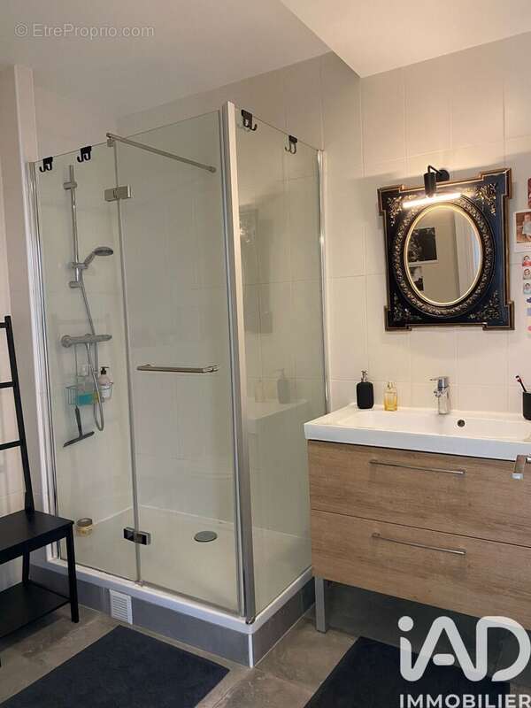 Photo 8 - Appartement à LA CELLE-SAINT-CLOUD