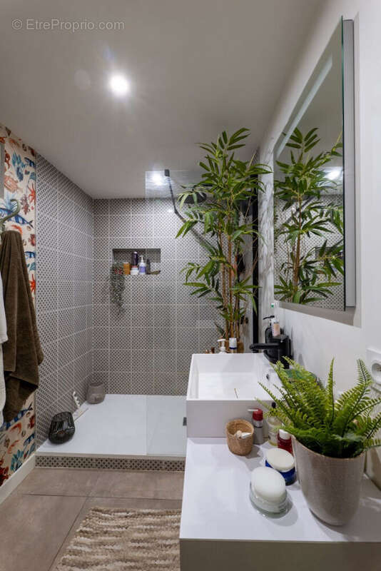 Appartement à BRIGNAIS