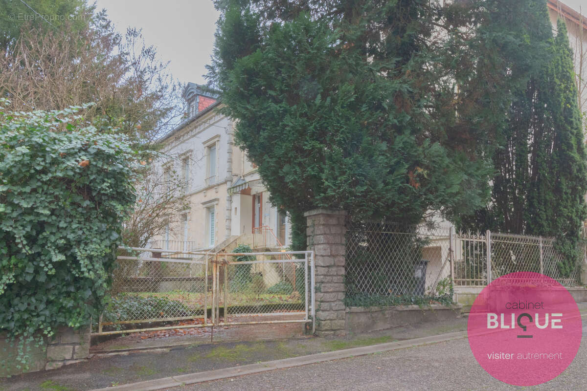 Maison à VITTEL