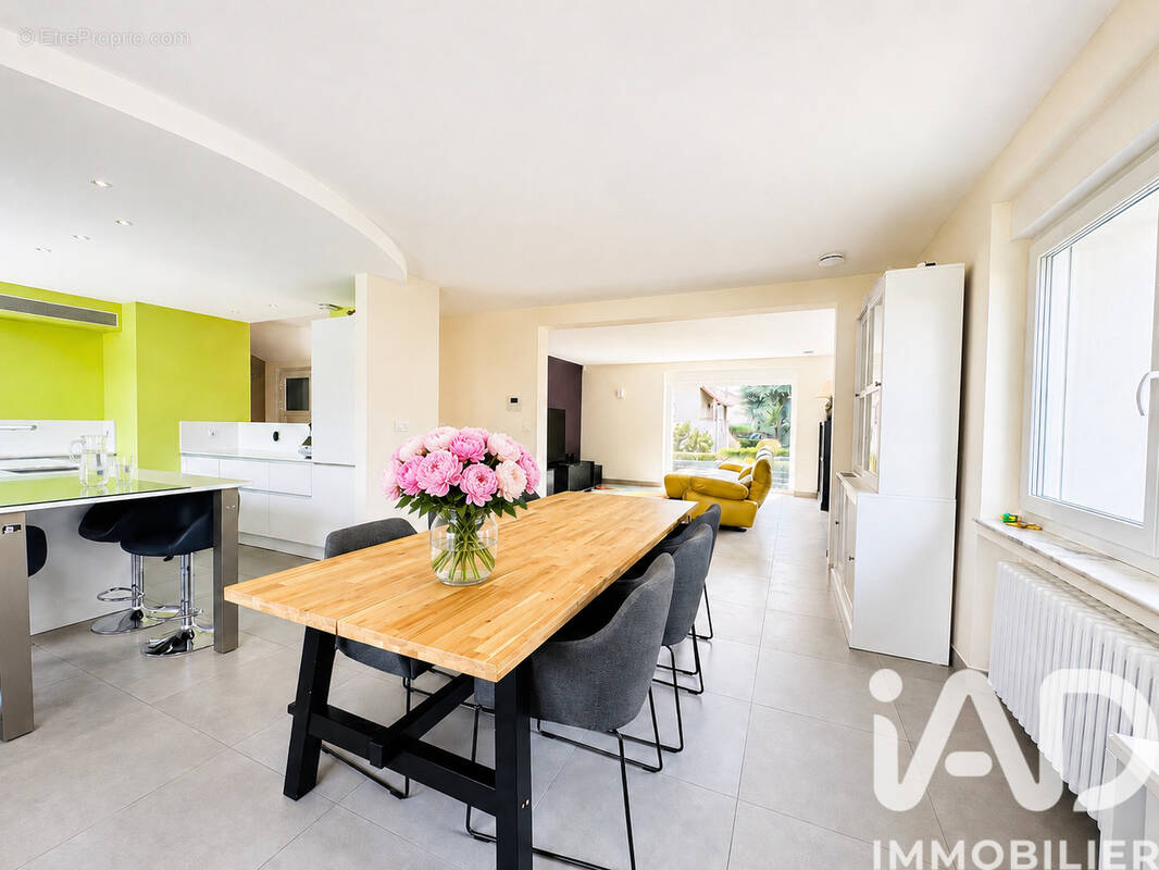 Photo 1 - Maison à THIONVILLE