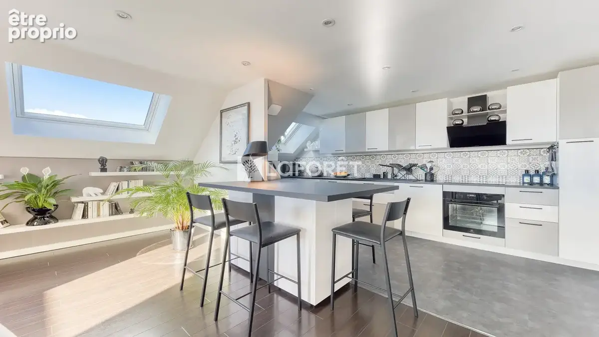 Appartement à vendre à Roissy En Brie 4 pièce(s) 79.08 m2 - photo 2