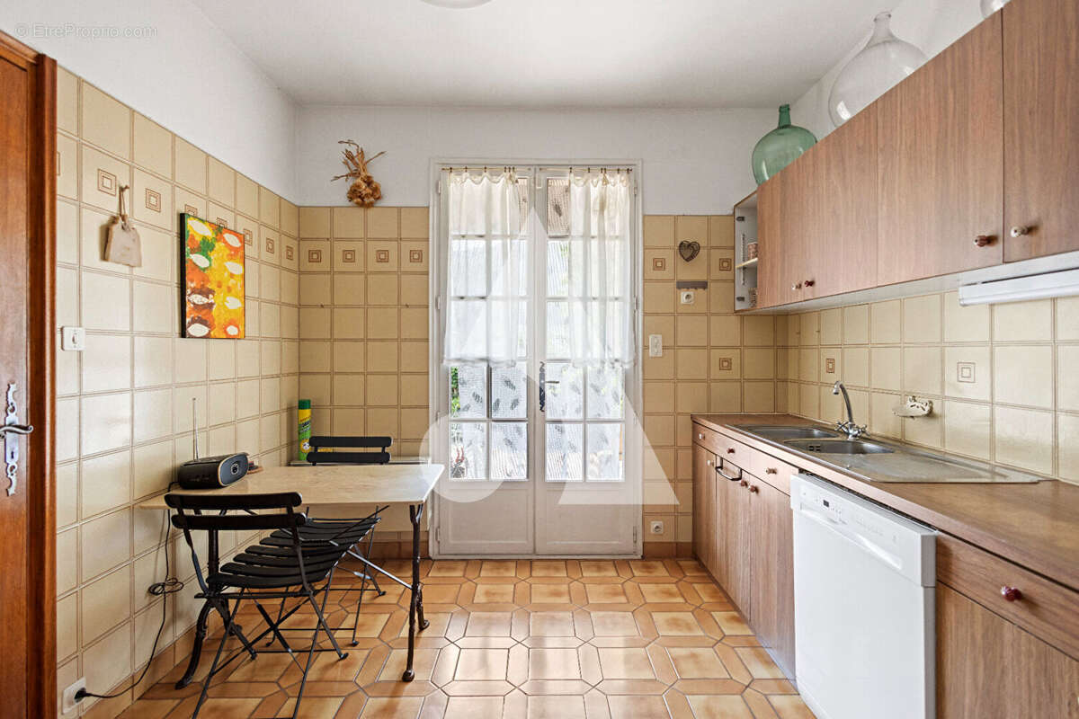 Maison à SAINT-MARC-JAUMEGARDE