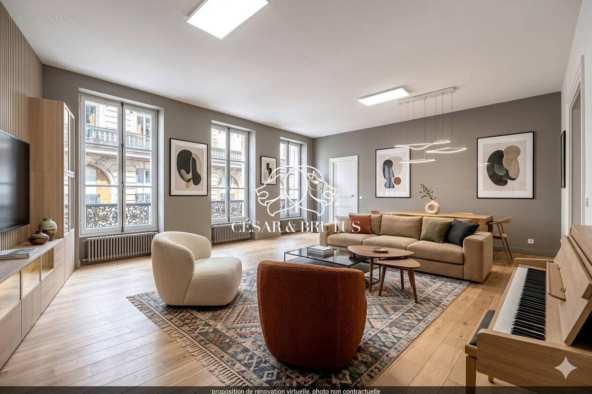 Appartement à PARIS-8E