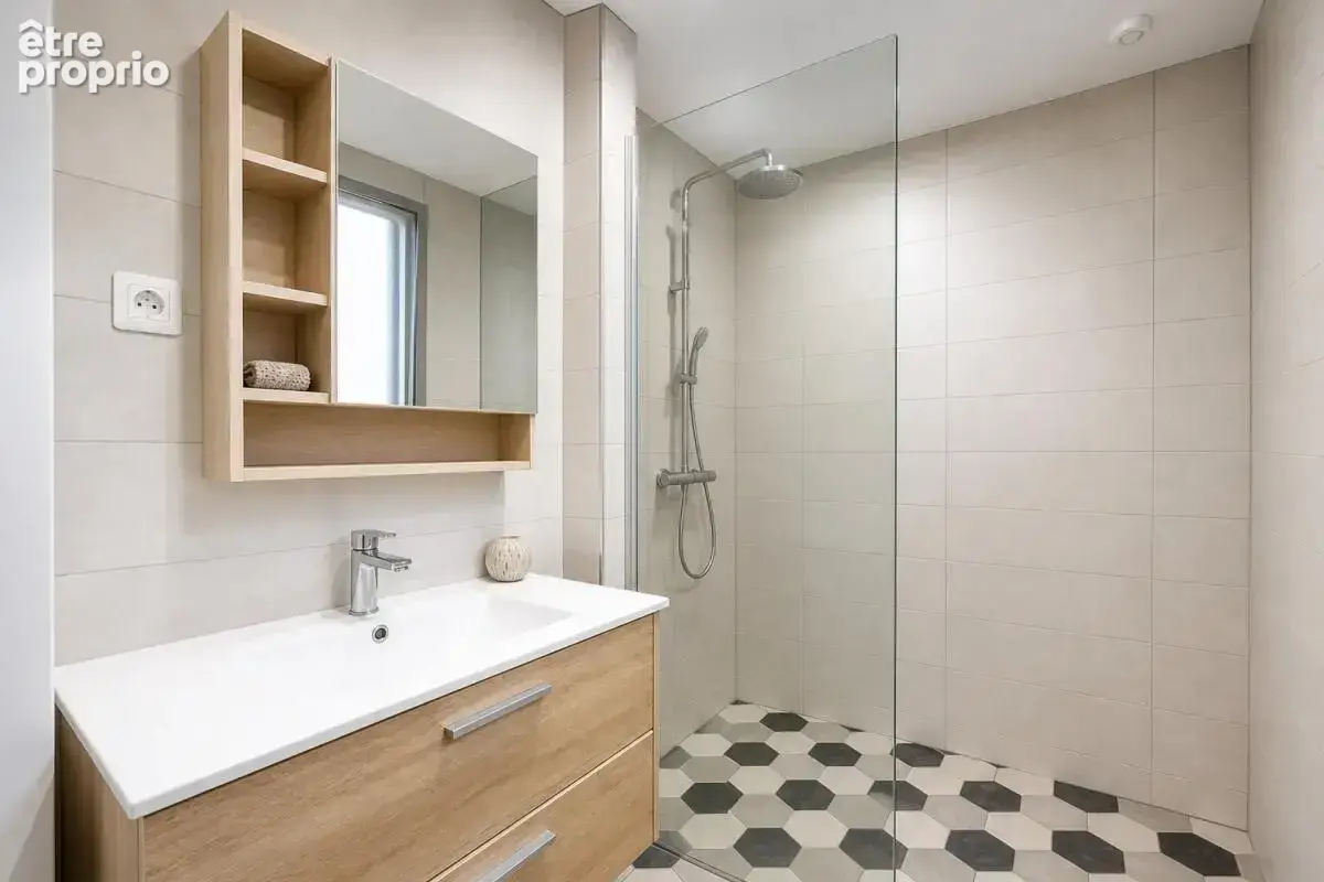 Maison contemporaine de 254 m² sur 6 000 m² de terrain - photo 7