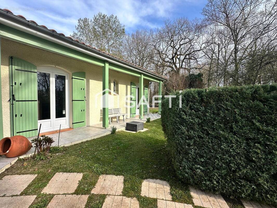 Photo 1 - Maison à FARGUES-SAINT-HILAIRE