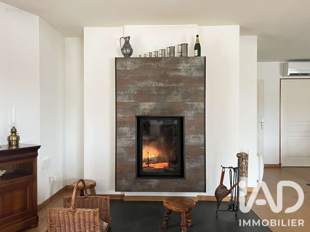 Maison 280 m² à Gramat  - photo 4