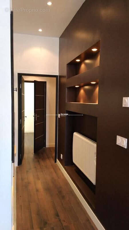 Appartement 72 m² à Marseille-2e  - photo 8