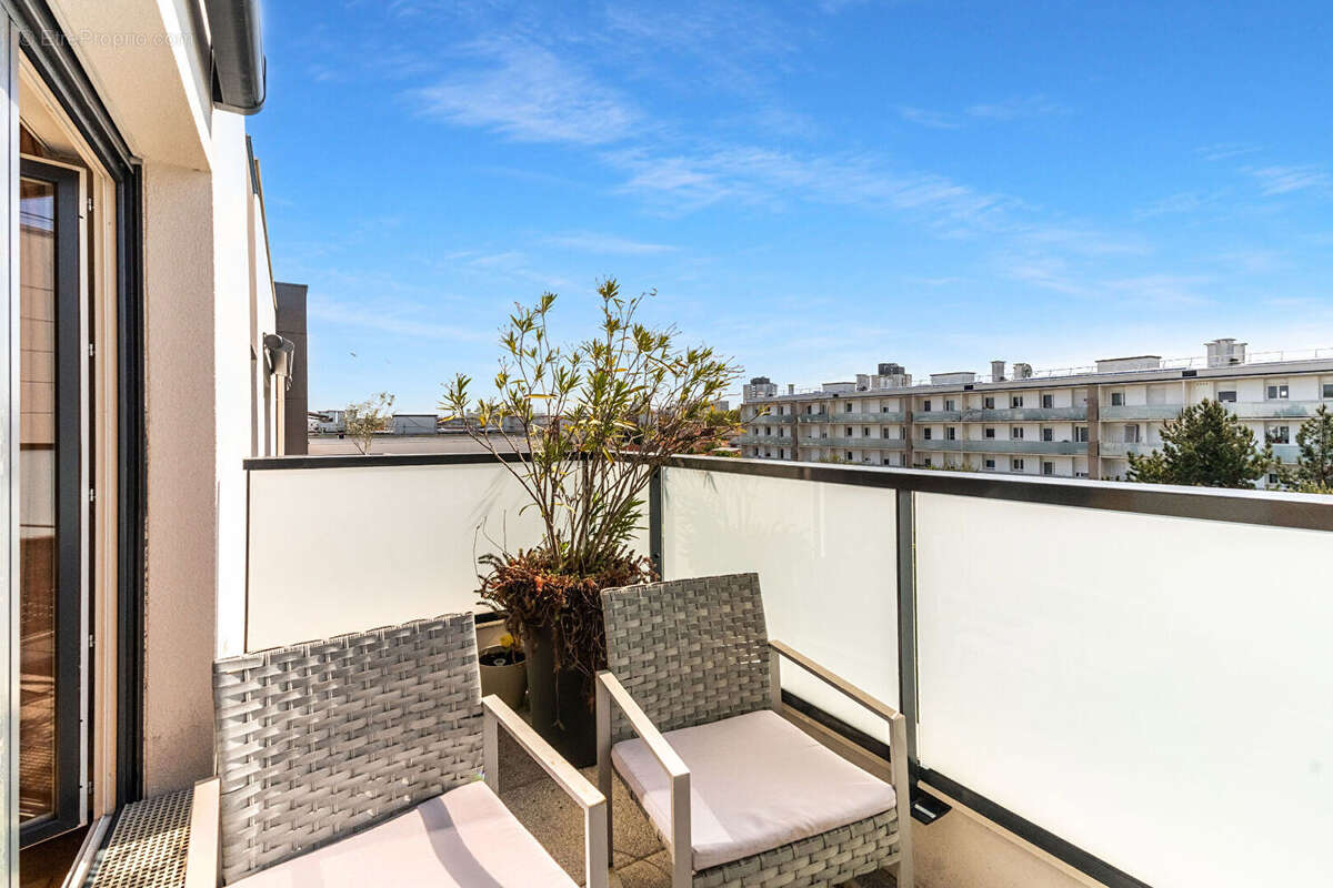 Appartement à COLOMBES