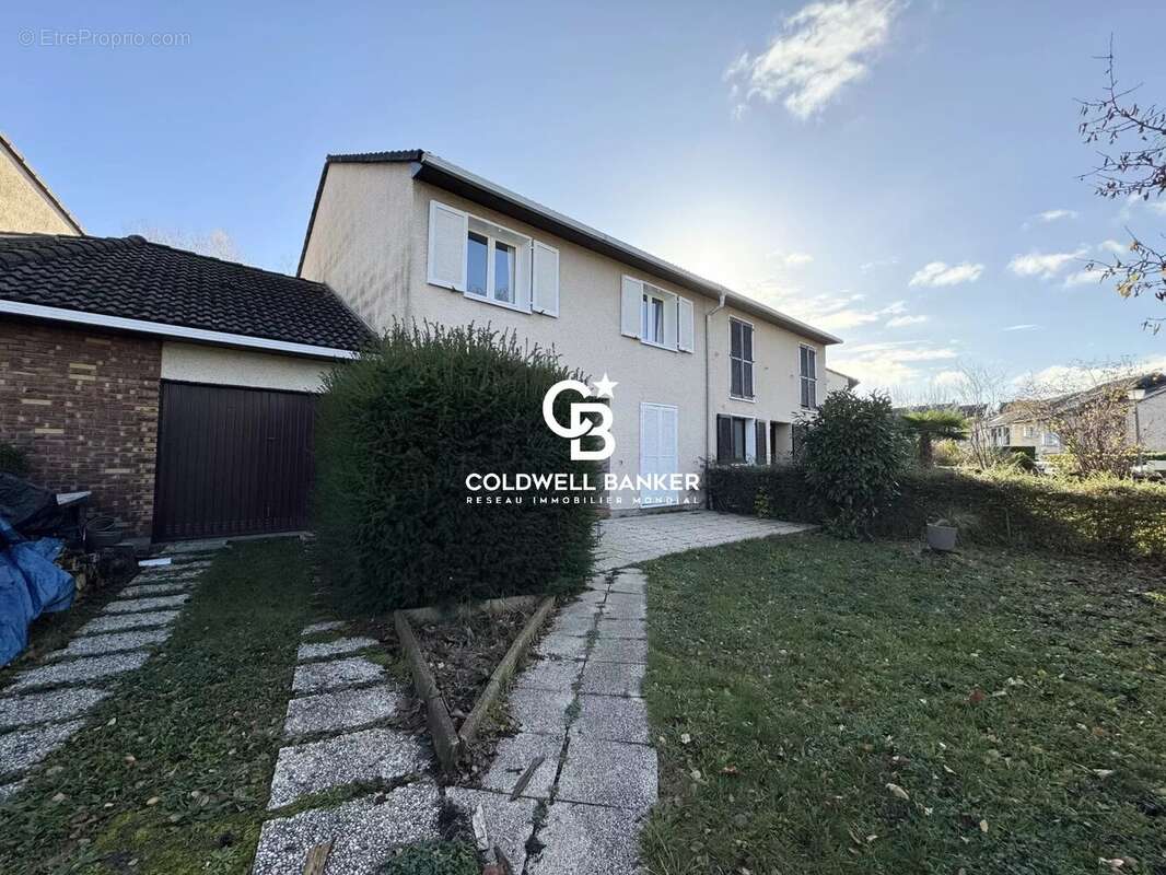 Maison à SAINT-GERMAIN-EN-LAYE