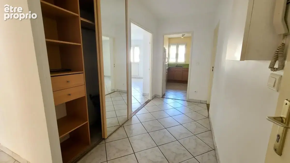 Chartres- appartement 73.55 m² - ascenseur - balcon - cave et parking - photo 6