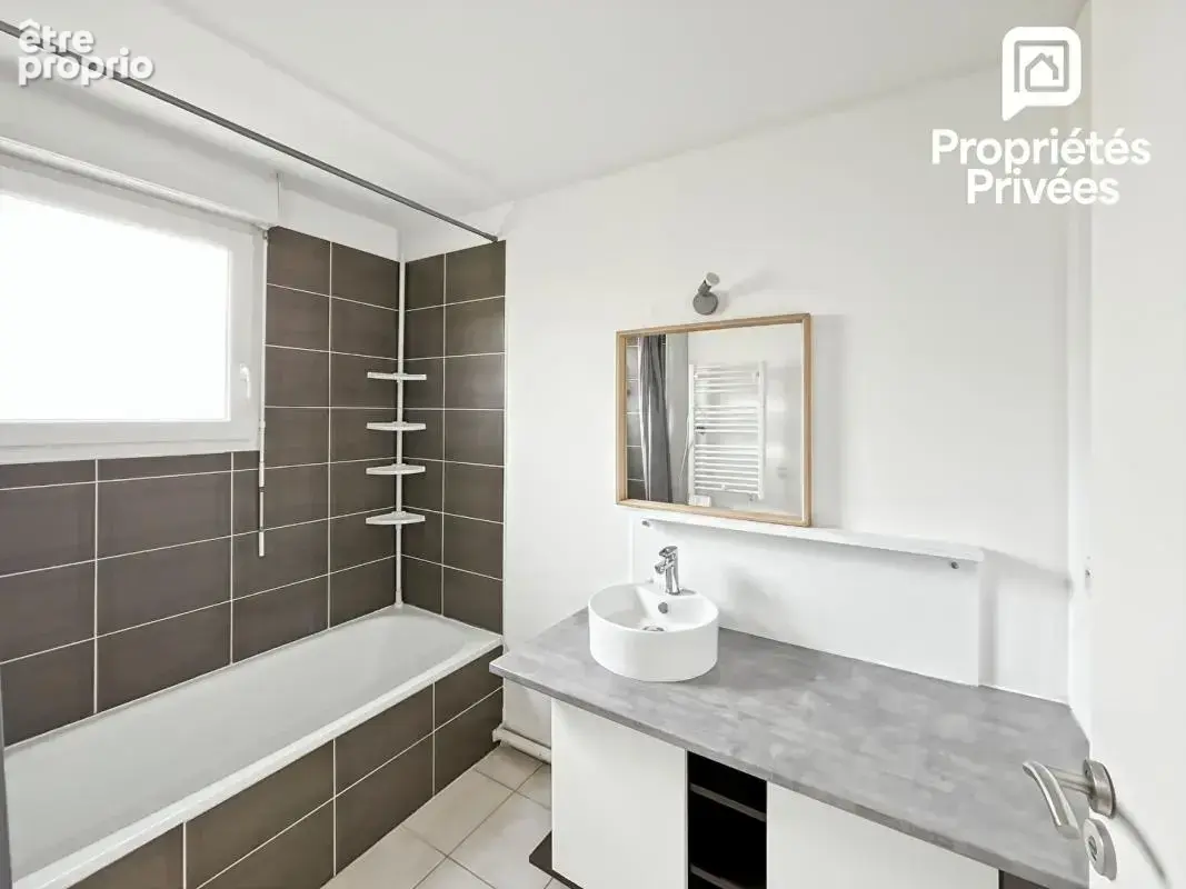 Appartement T3 centre Saint-André-de-Cubzac, aucun travaux , 2 places de parking - photo 9