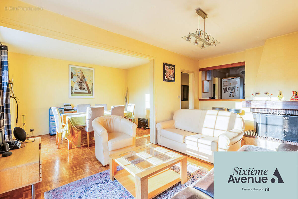 Maison à SAVIGNY-SUR-ORGE