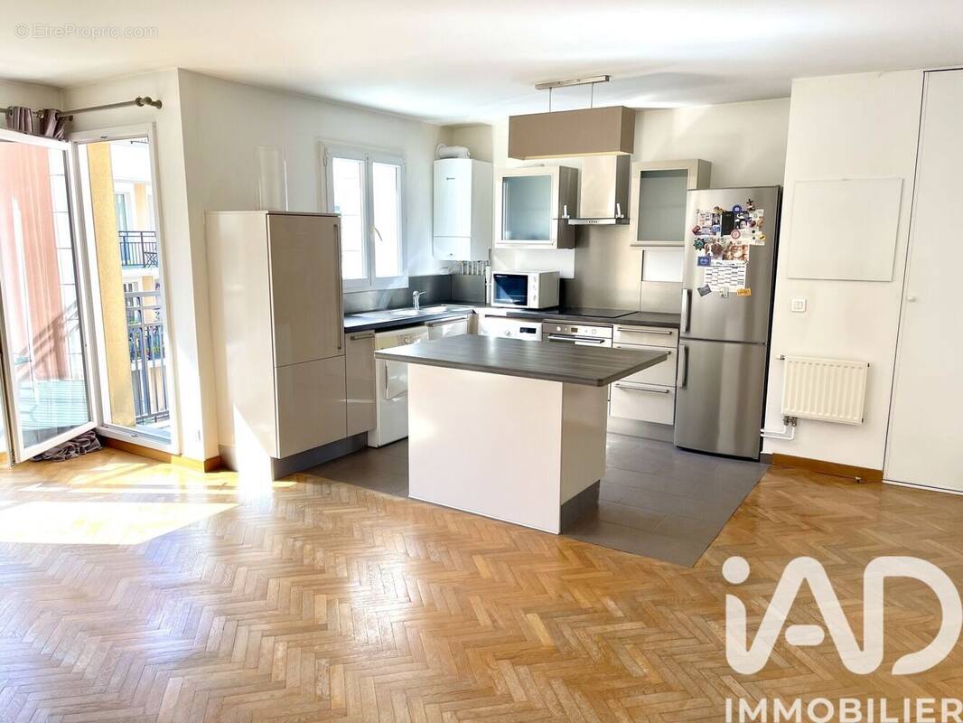 Photo 1 - Appartement à VILLENEUVE-LA-GARENNE