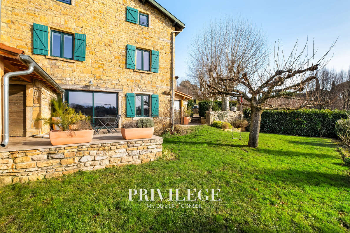 Maison à SAINT-DIDIER-AU-MONT-D'OR