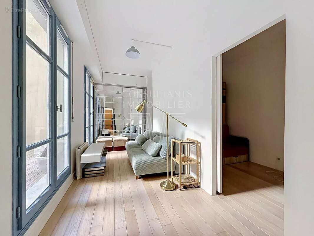 Appartement à PARIS-9E