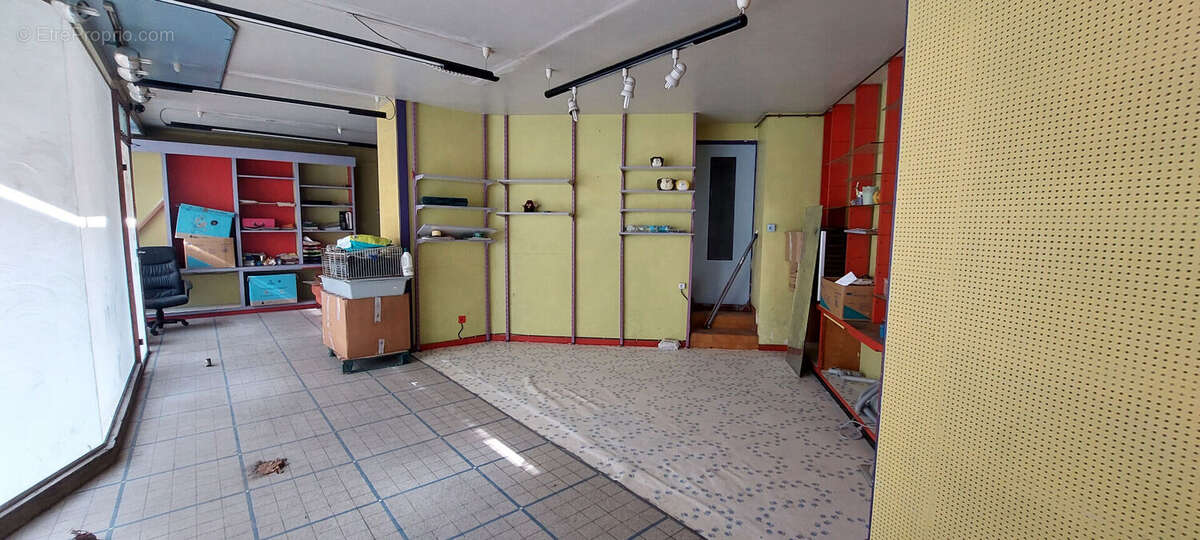 Appartement à LENCLOITRE