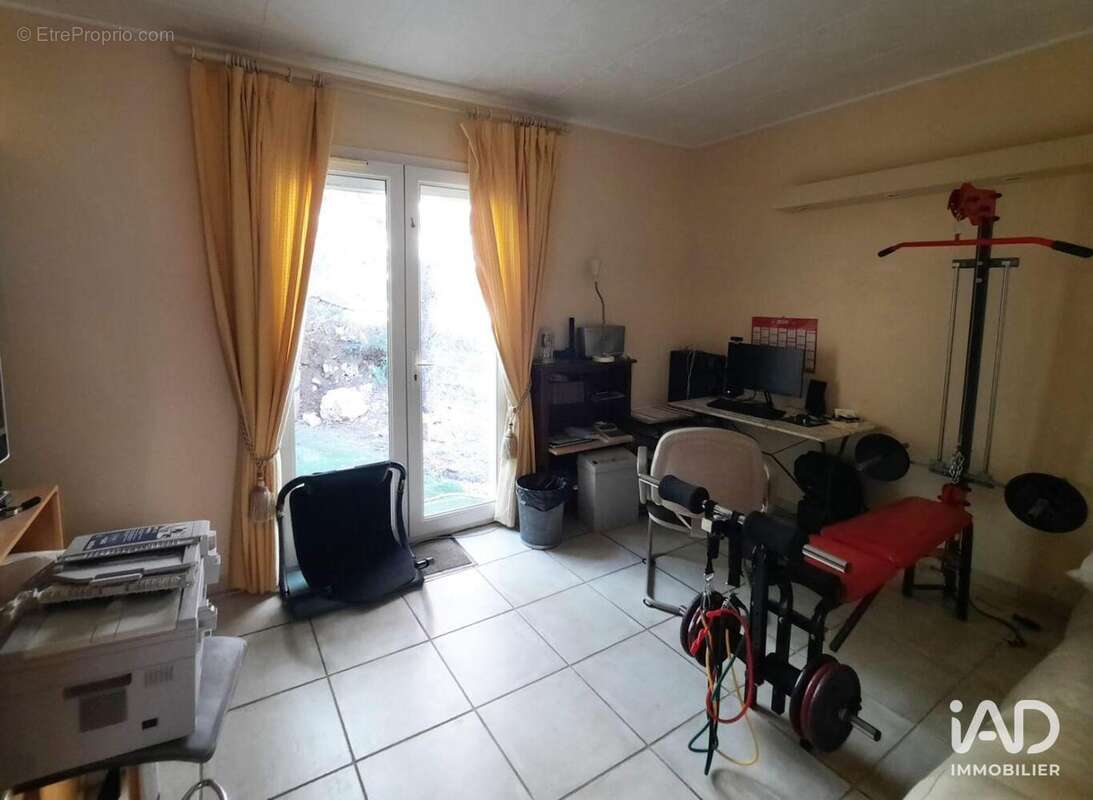 Photo 6 - Maison à VAILHAUQUES