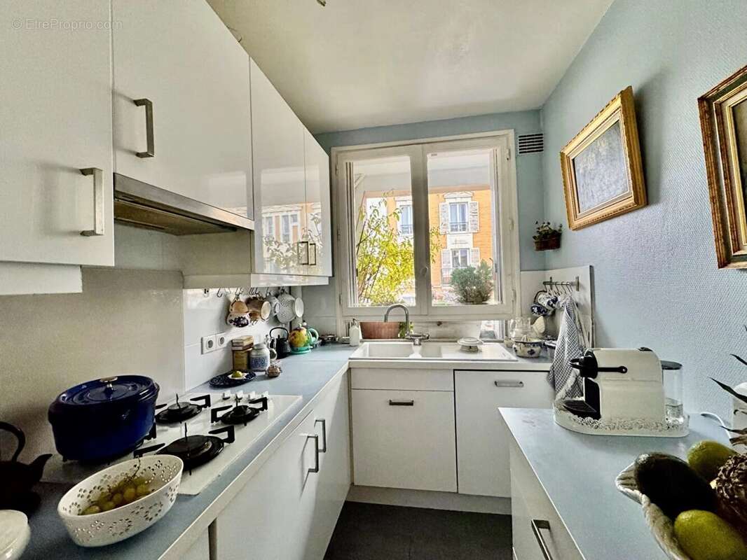 Appartement à BOIS-COLOMBES