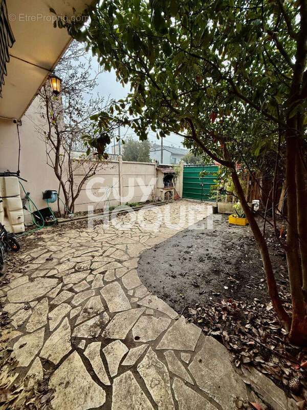 Maison à NEUILLY-PLAISANCE