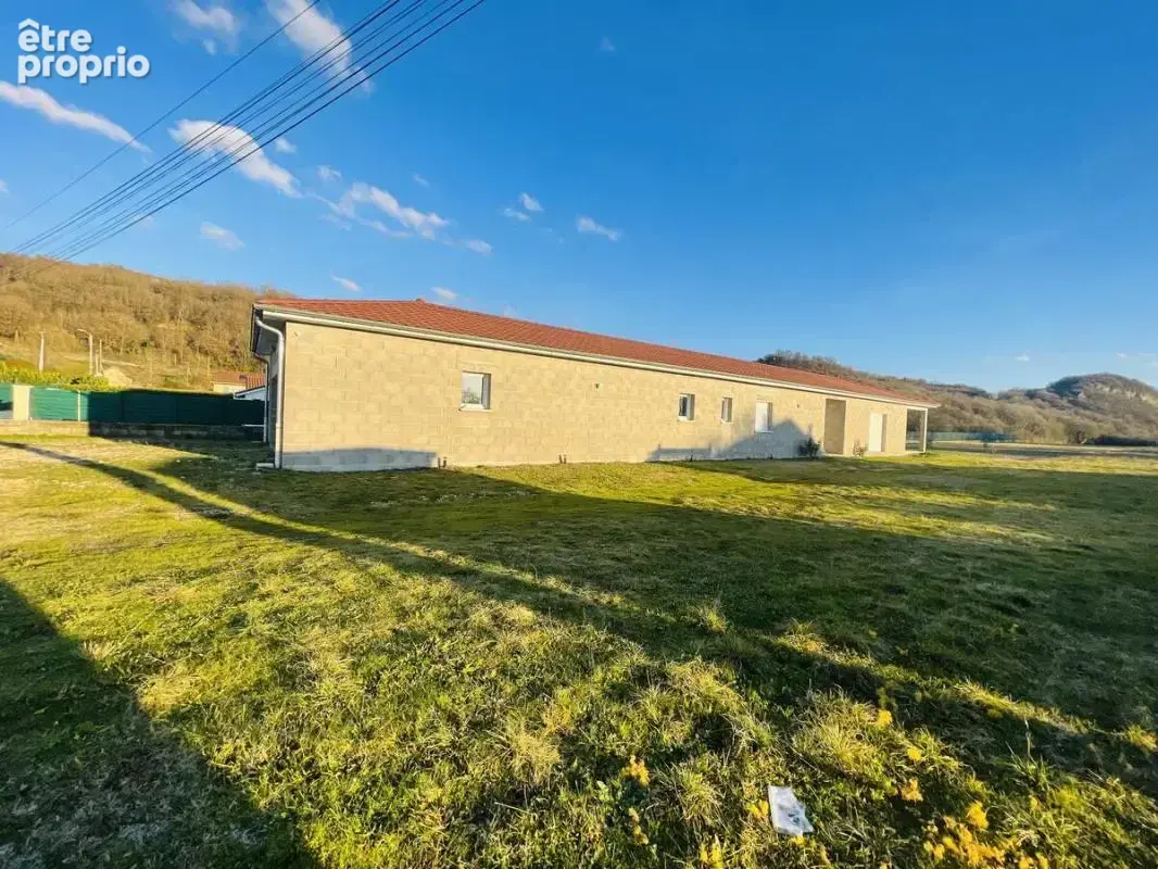 Maison 5 pièces 130 m² à vendre à Briord (01470) - photo 4
