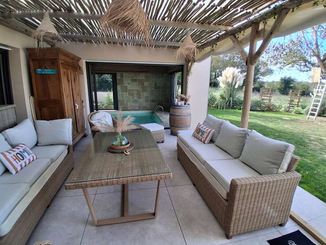 Maison à SAINT-VINCENT-SUR-JARD