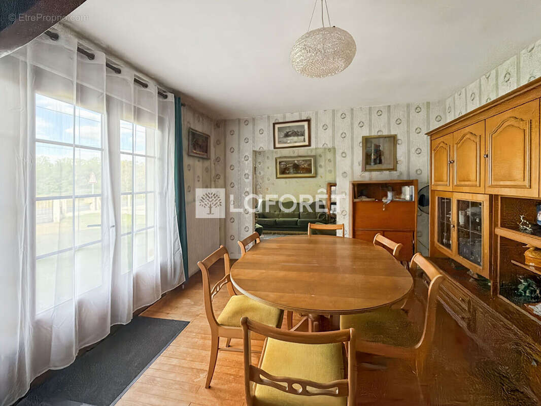 Maison à SAINT-DENIS-DE-PILE