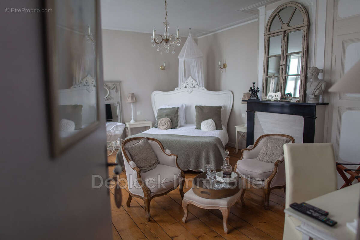 Appartement à BERGUES