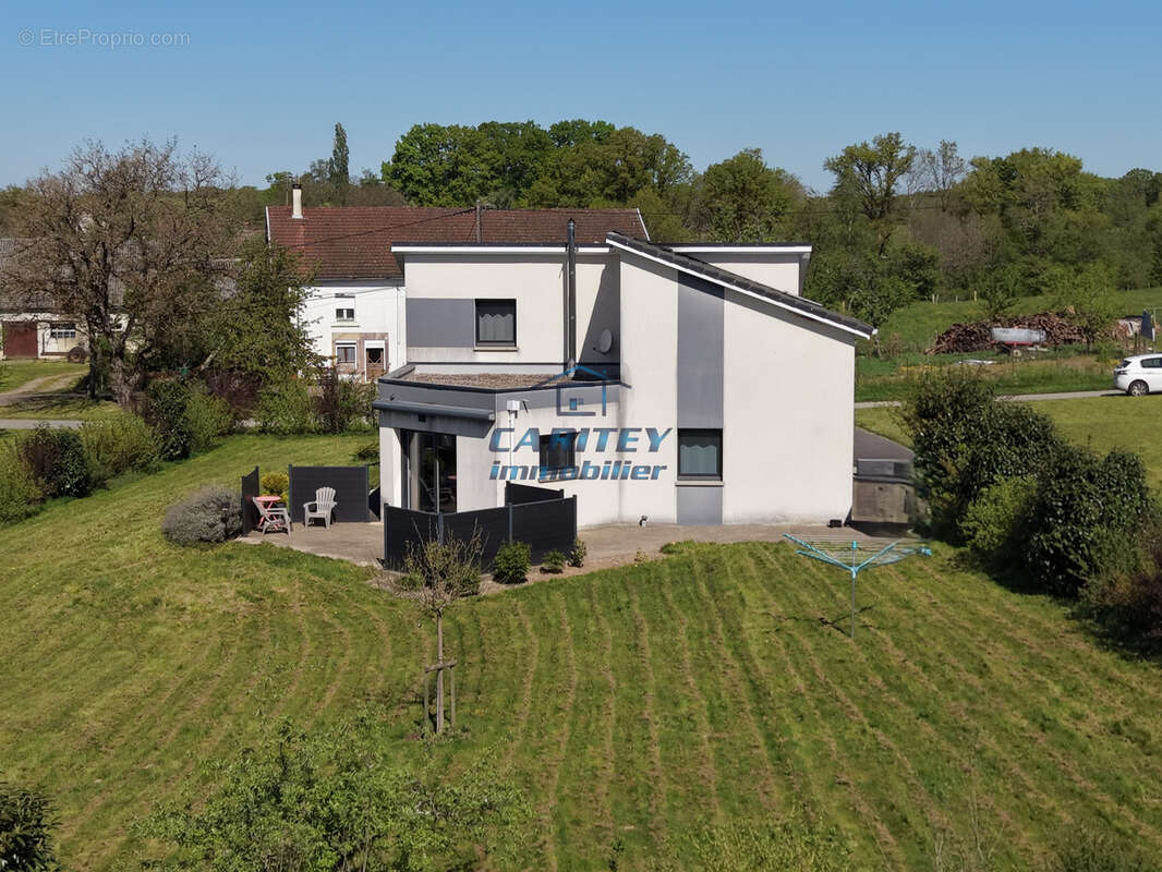 Maison à FRANCHEVELLE