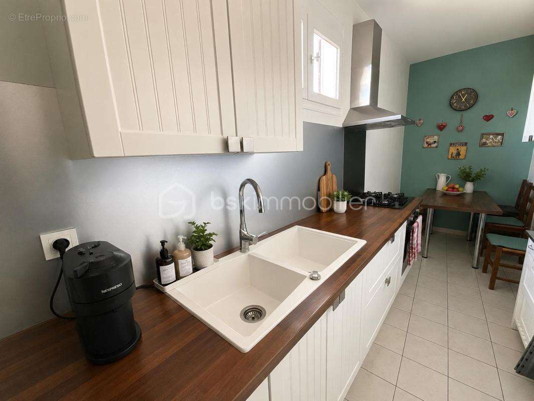 APPARTEMENT 81 m2 - Hyper centre Châlons en Champagne - photo 3