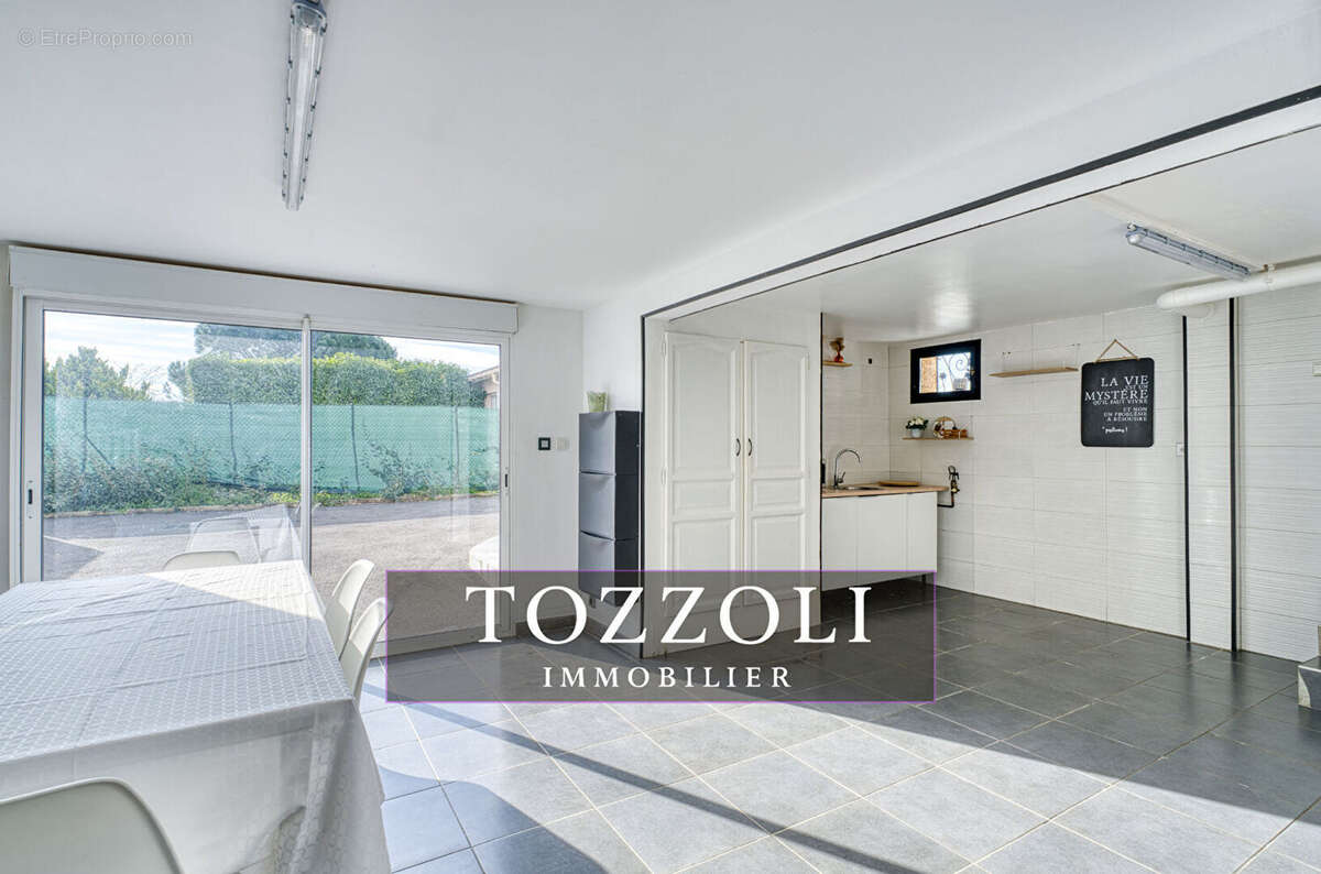 Maison à L'ISLE-D'ABEAU