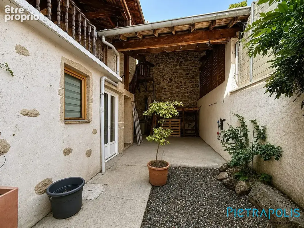 Maison 6 pièces 180 m² à vendre à Villecheneve (69770) - photo 3