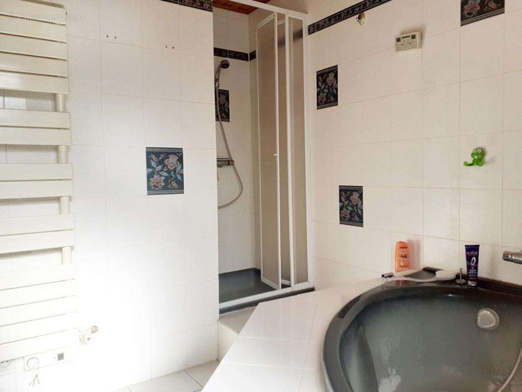 Maison Saint Front 8 pièce(s) 136 m2 - photo 6
