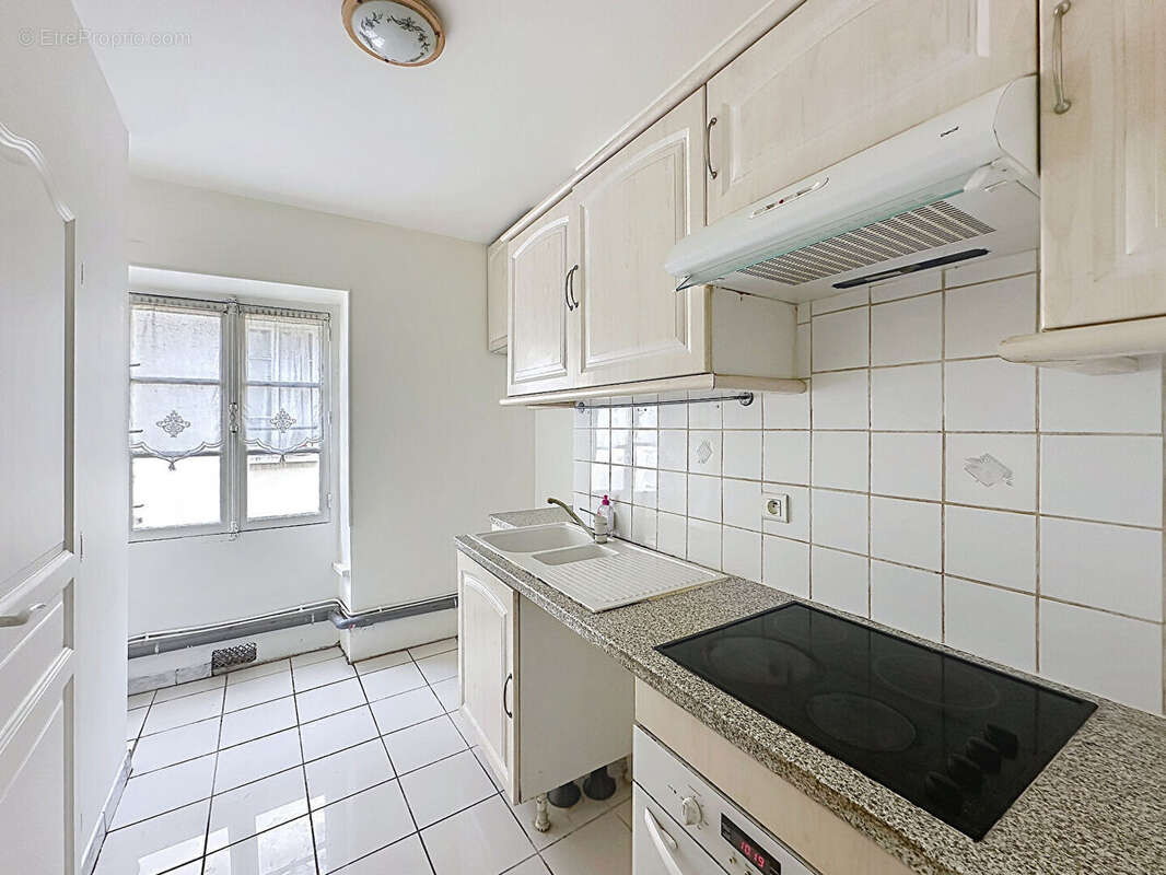 Appartement à PARIS-5E