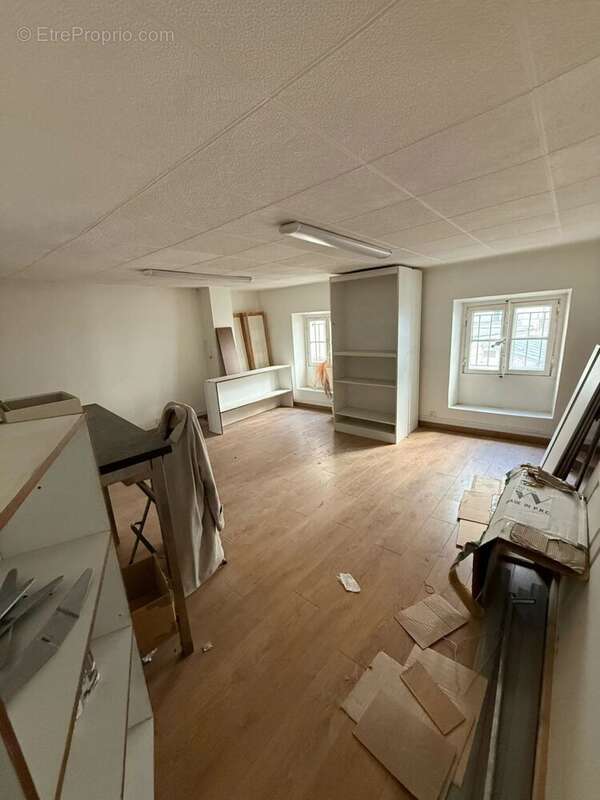 Appartement à PARIS-8E