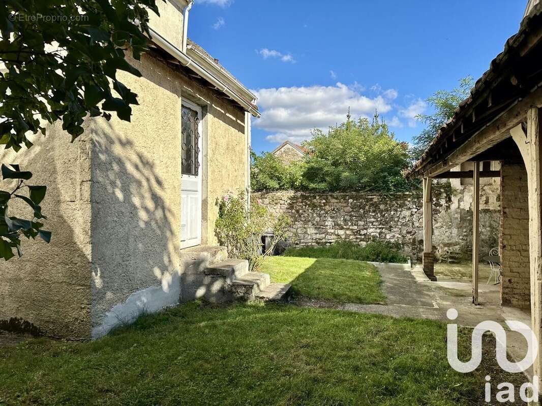 Photo 8 - Maison à US