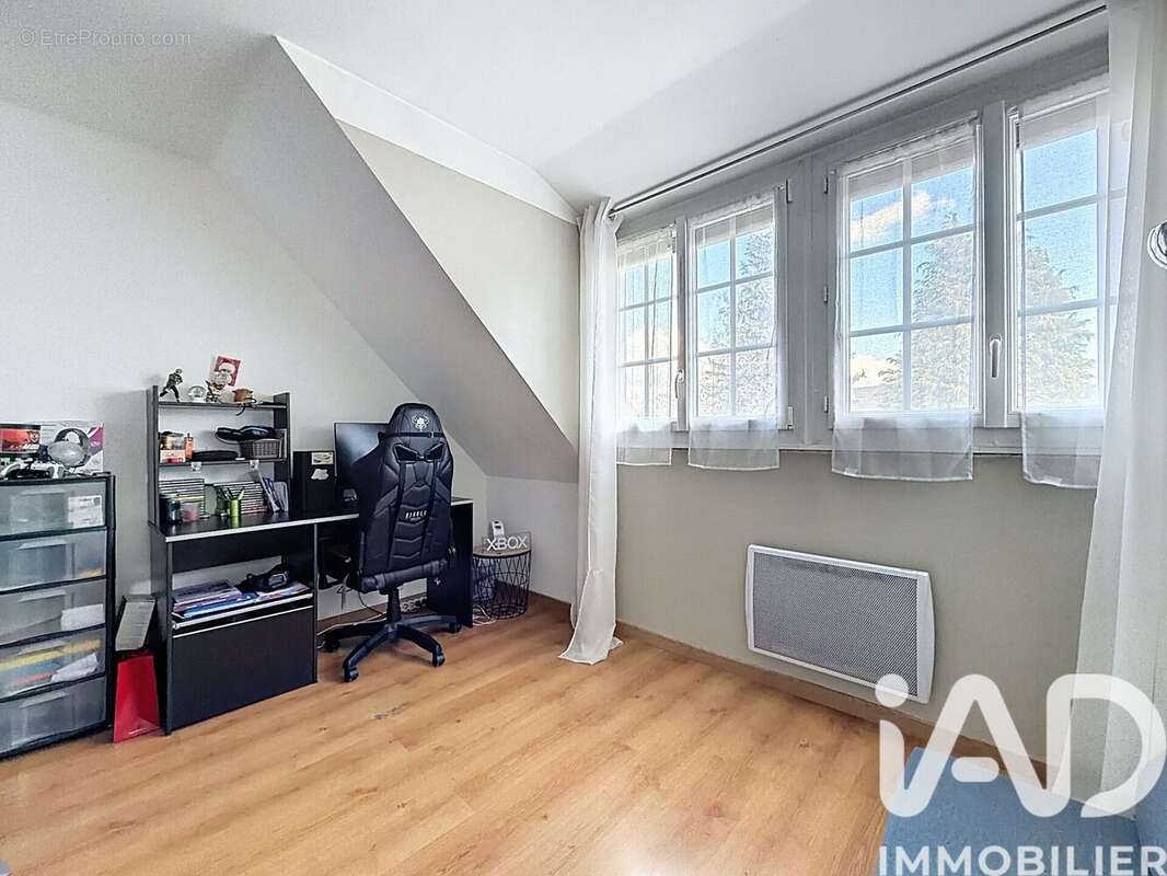 Photo 7 - Maison à SAVIGNY-LE-TEMPLE