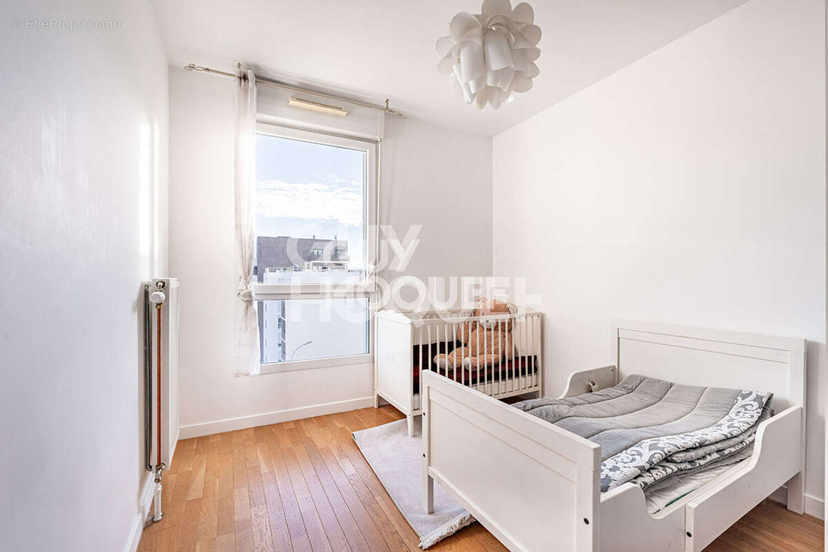 Appartement à GENNEVILLIERS