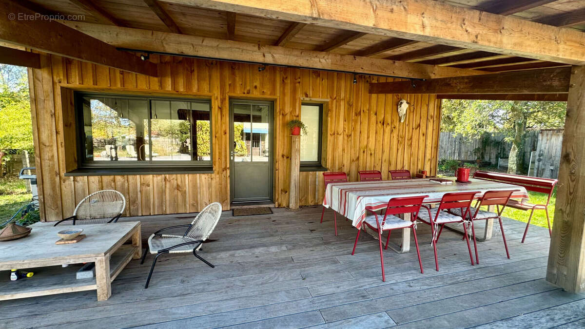 Maison à PISSOS
