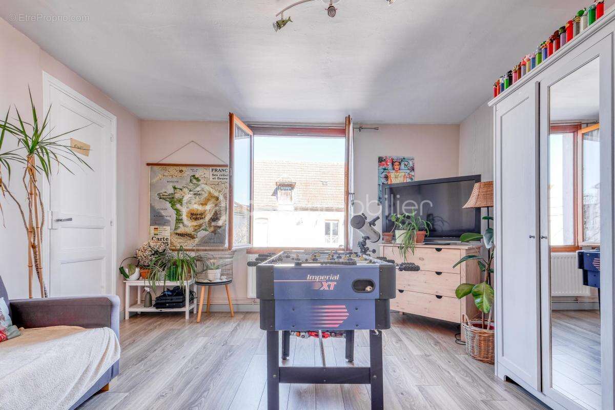 Ensemble immobilier : Maison, appartement et grange - photo 10