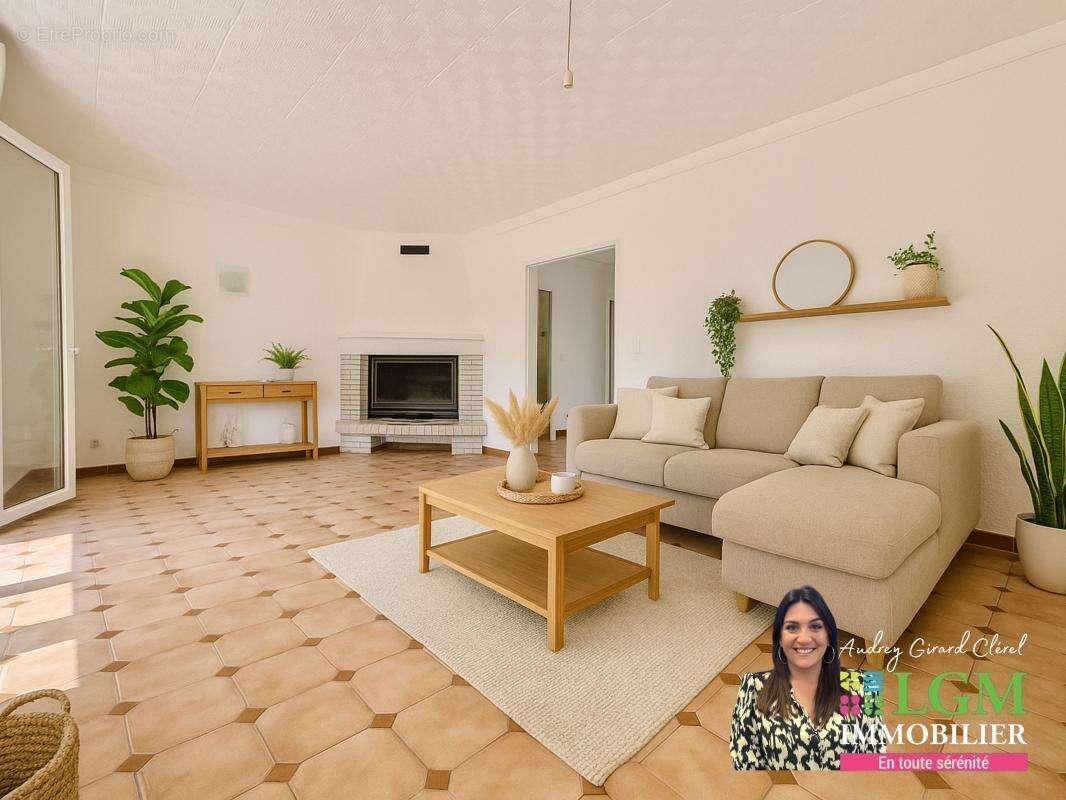 Maison à SAINT-JEAN-DE-VEDAS