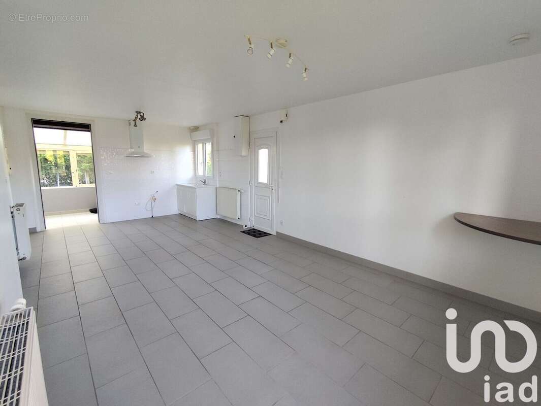 Photo 6 - Maison à LONGUE-JUMELLES