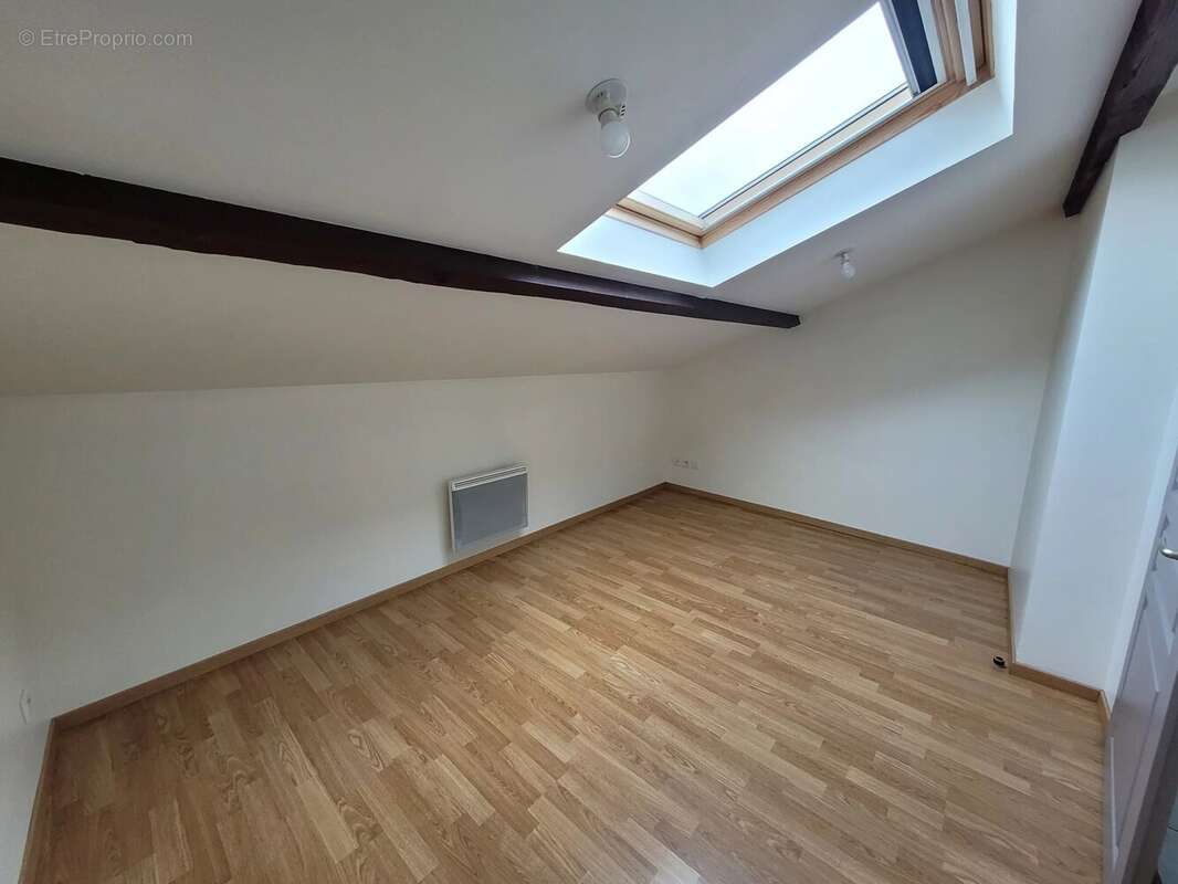 Appartement à BELLEVILLE