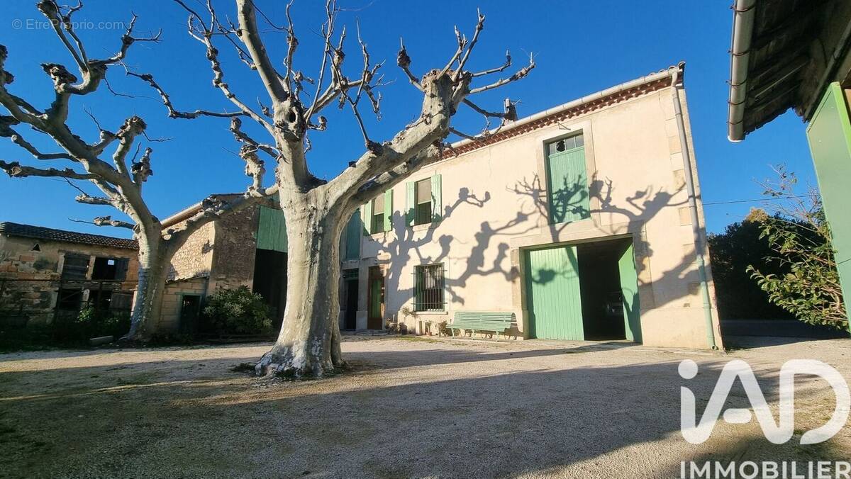 Photo 1 - Maison à CHATEAURENARD