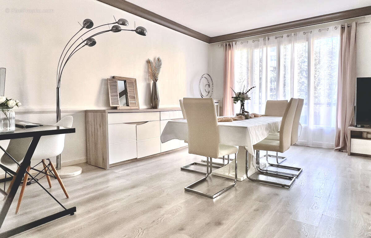 Appartement à SAINT-ETIENNE