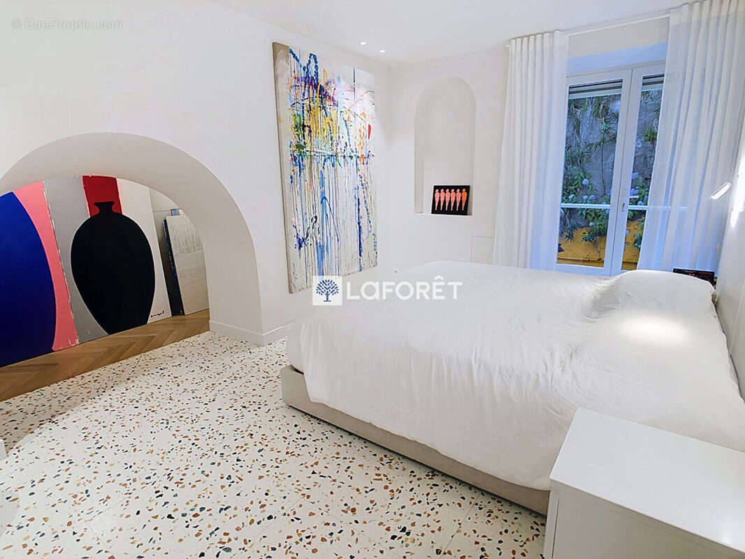 Menton 4 pièces 246 m² - Garavan - Face à la Méditerranée - photo 10