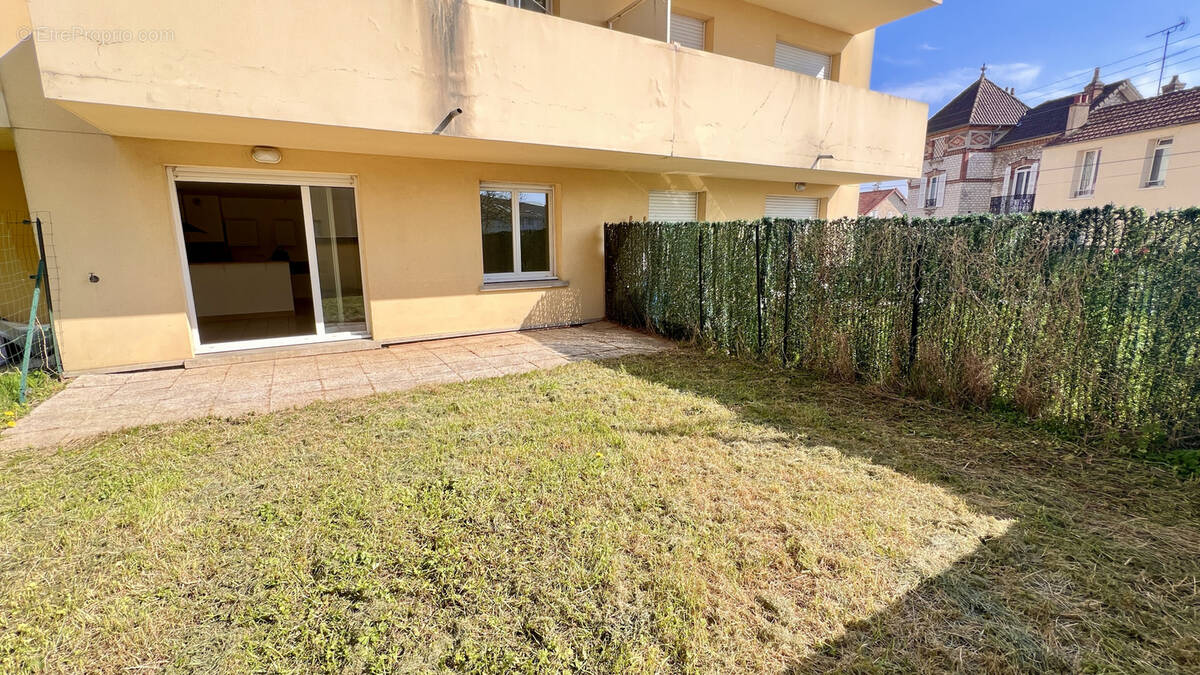 Appartement à MONTEREAU-FAULT-YONNE