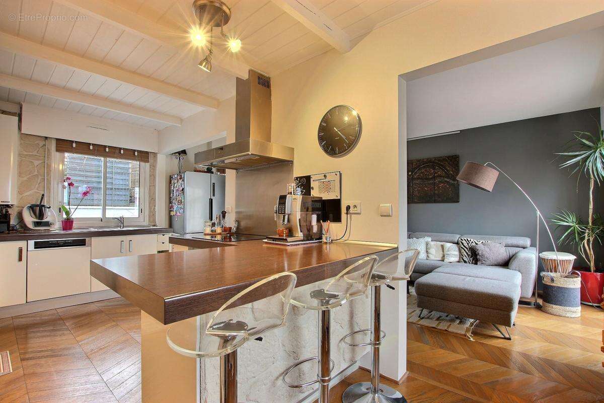 Appartement à COLOMBES