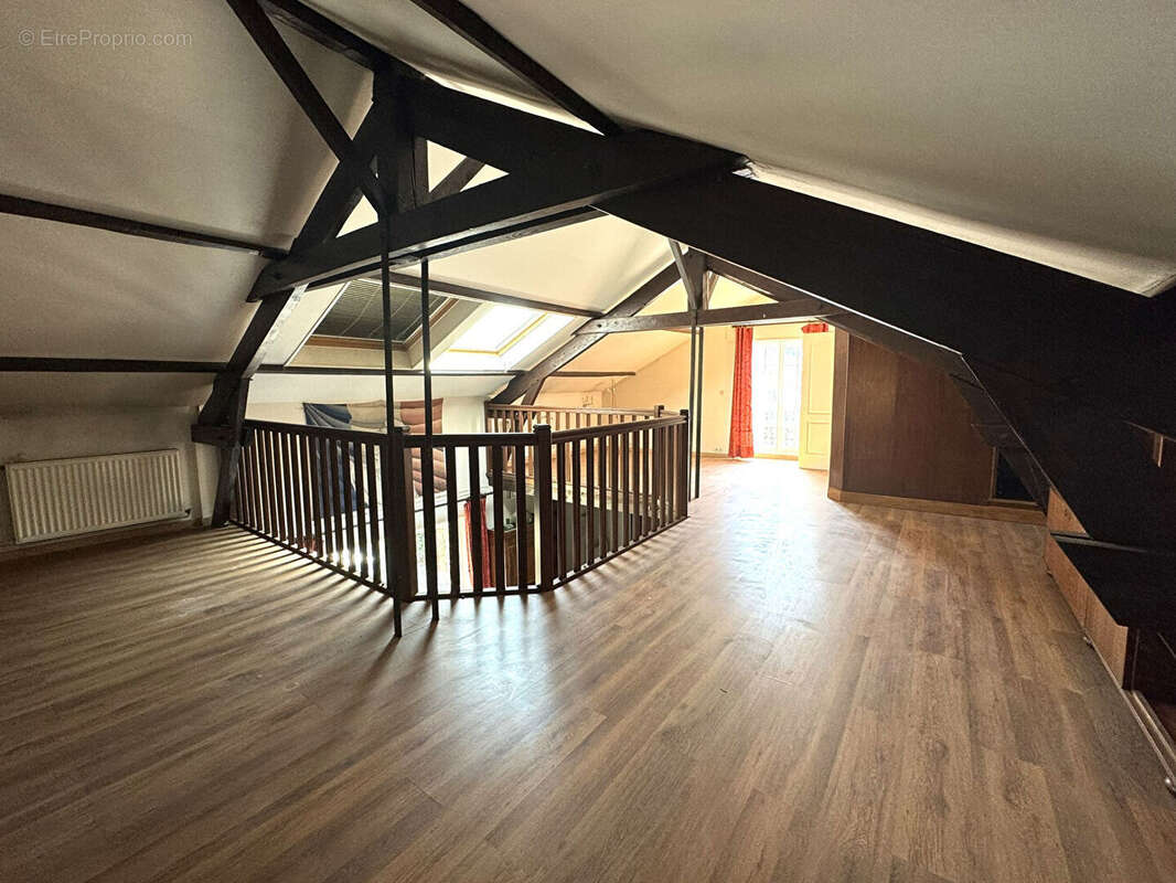 Maison à FEUCHEROLLES